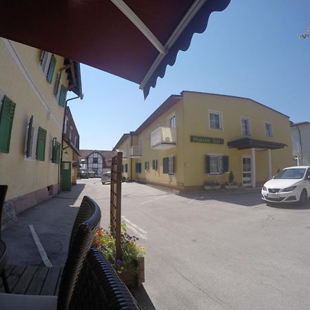 Hotel Gretl Krumpendorf Kültér fotó