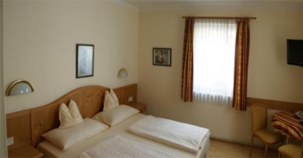 Hotel Gretl Krumpendorf Kültér fotó