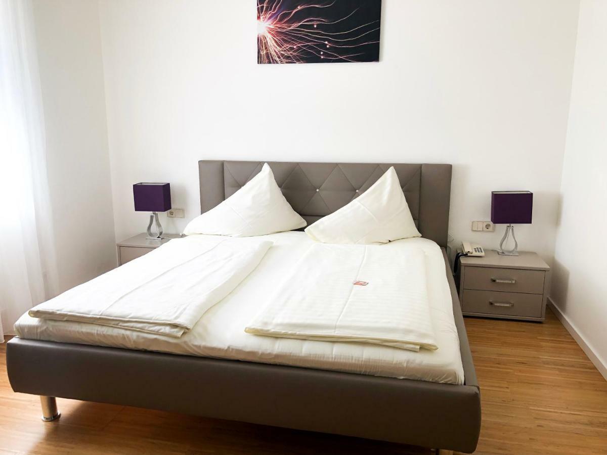 Hotel Gretl Krumpendorf Kültér fotó